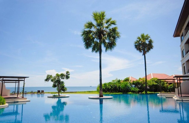 Amazing 5 Bedroom Condo on the Beach SP