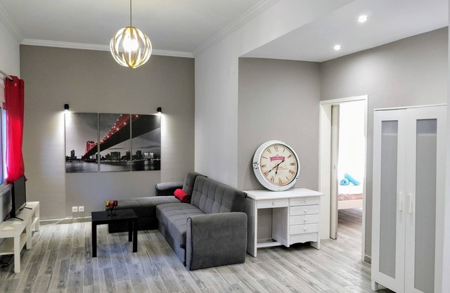 Amazing apartment 100 meters from the Old Town. 131047914