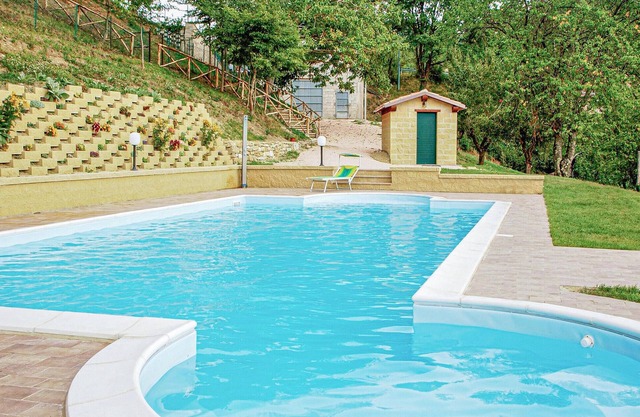 Amazing apartment in Apecchio PU