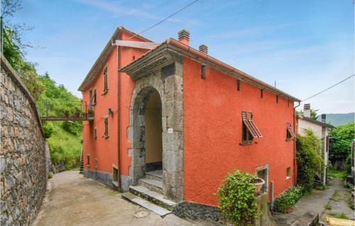 Amazing Apartment In Codivara With Wifi
