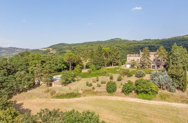 Amazing apartment in Ficulle with WiFi