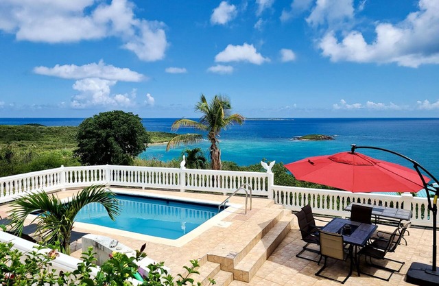 Amazing Caribbean Getaway W/Spectacular Views Sleeps 12