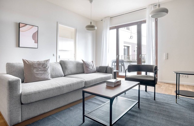 Amazing Charlottenburg 3BR nr Tiergarten, by Blueground