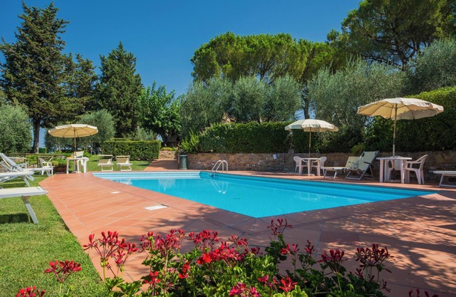 Amazing Chianti Site Olivo Shared Pool, Castelfiorentino, Italy