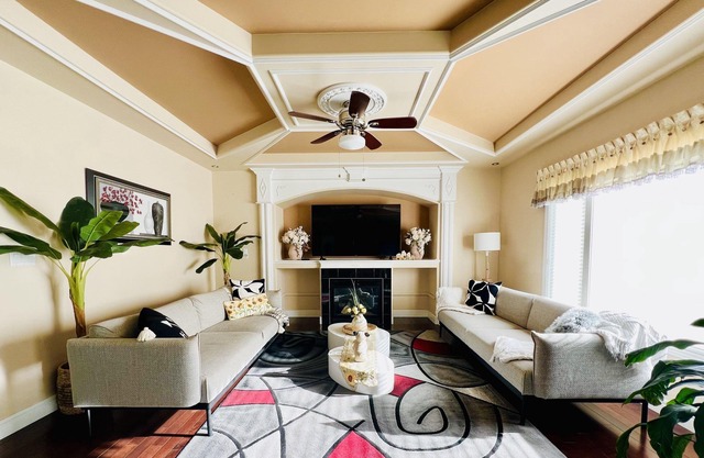 Amazing Group Stay★King Beds ★2837 SQ FT★Baby Friendly★ A/C ★Free parking