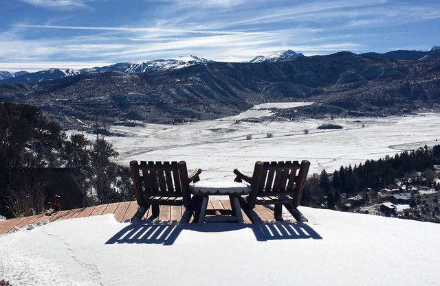 Amazing hill-top home near Aspen for winter 2024/2025. 4 month lease minimum