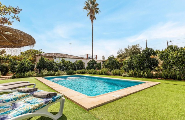 Amazing home in Casariche with WiFi