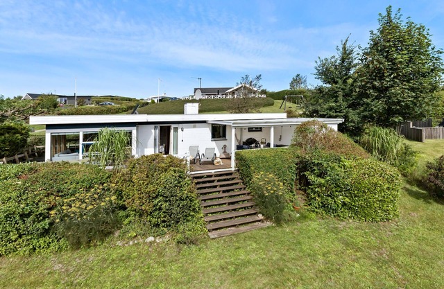 Amazing home in Ebeltoft with WiFi