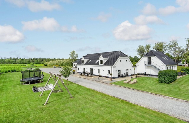 Amazing home in Engesvang