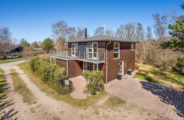 Amazing home in Grenaa with sauna