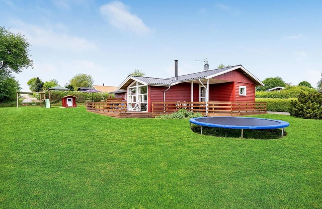 Amazing home in Hejls with sauna