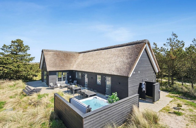 Amazing home in Henne with kitchen