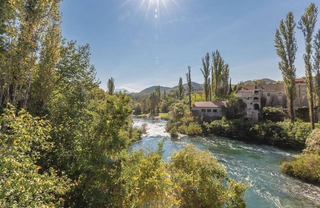 Amazing home in Blato na Cetini