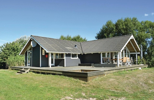 Amazing home in Humble with sauna