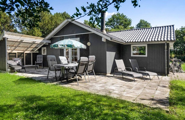 Amazing home in Humble with sauna