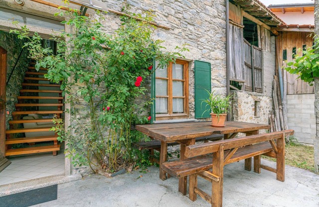 Amazing home in Loco di Rovegno
