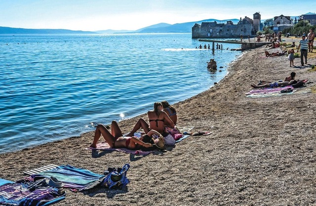 Amazing Home in Kastel Gomilica With Wifi and 2 Bedrooms
