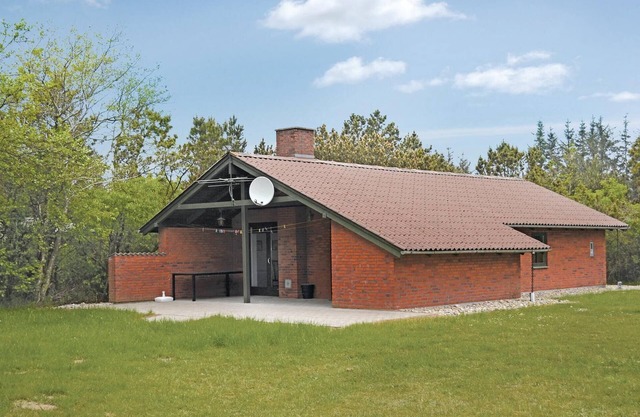 Amazing home in Nørre Nebel with sauna