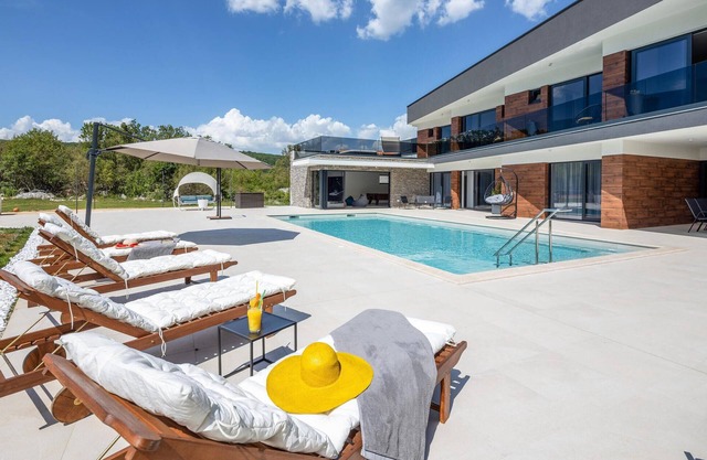 Amazing home in Radosic