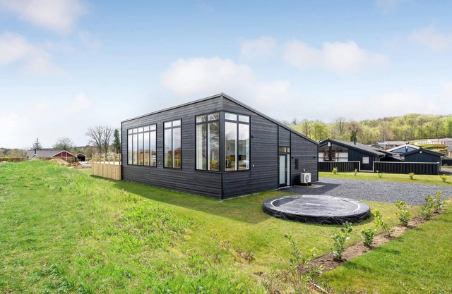 Amazing home in Sjølund