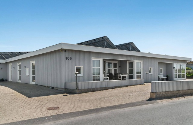 Amazing home in Slagelse with WiFi
