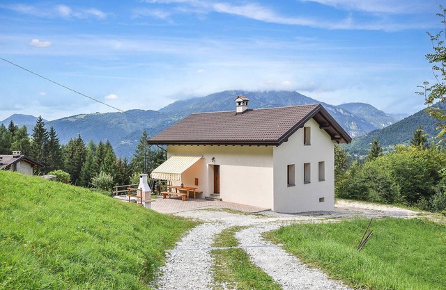 Amazing home in Sovramonte