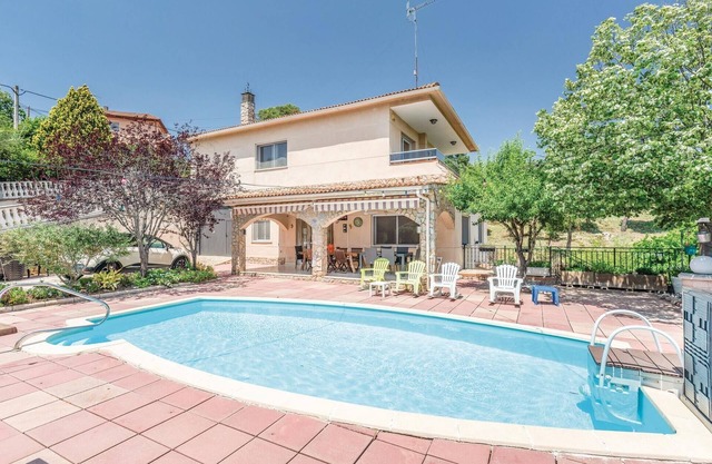 Amazing home in Tordera