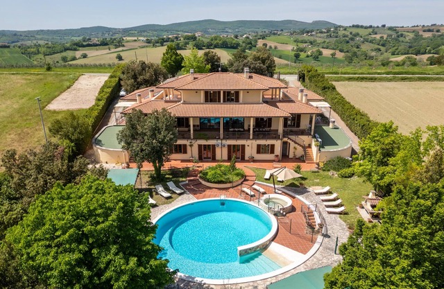 Amazing home in Gualdo Cattaneo (PG)
