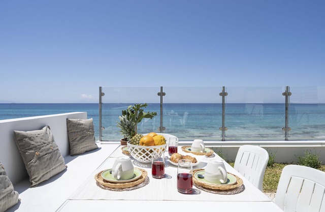 Amazing View Beach Villa