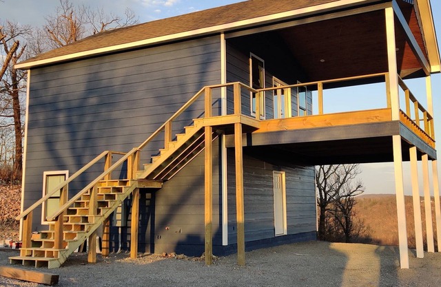 🚣Amazing Lake and River views☀, Wifi, Deck, +More