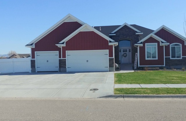 Amazing Large family reunion & entertainment Home
