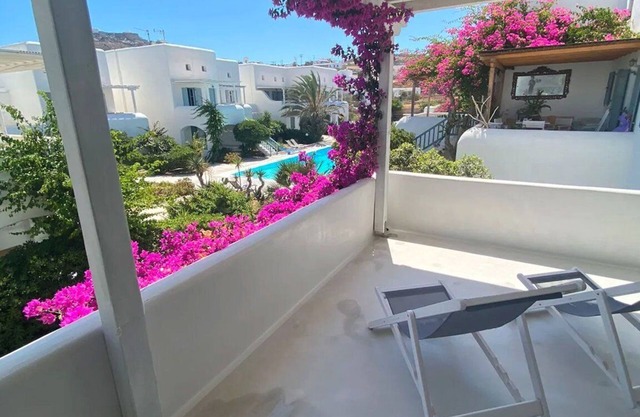 Amazing Mykonos Villa | 2 Bedrooms | Mykonian Style Pool House | Access to.