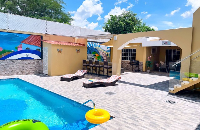 Amazing outdoor space home just 20 minutes from the famous Lake Coatepeque!