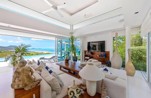 Amazing picturesque pool villa (KBR4)