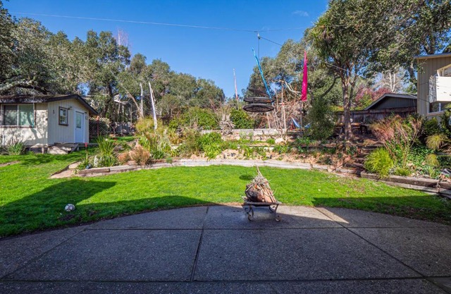 Amazing Santa Cruz Landscaped Paradise