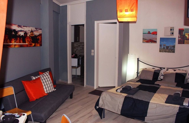 Amazing Studio Next To Center only 10 minutes walk