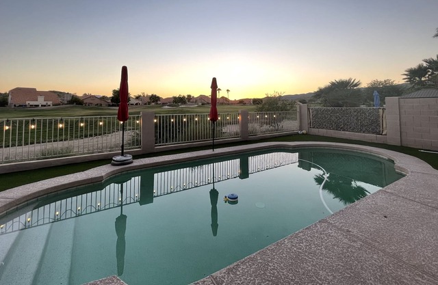 Amazing Sunset Mountain View on the golf course 4BR 3Bath