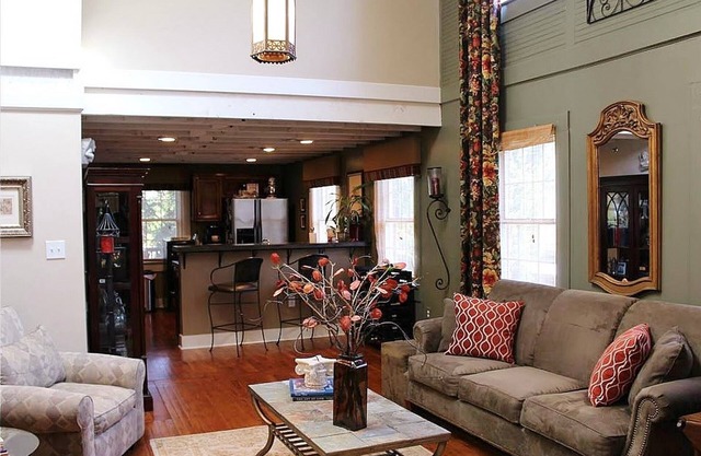 Amazing Unique Athens Condo In Renovated Church! Walk To Downtown/UGA/Sanford