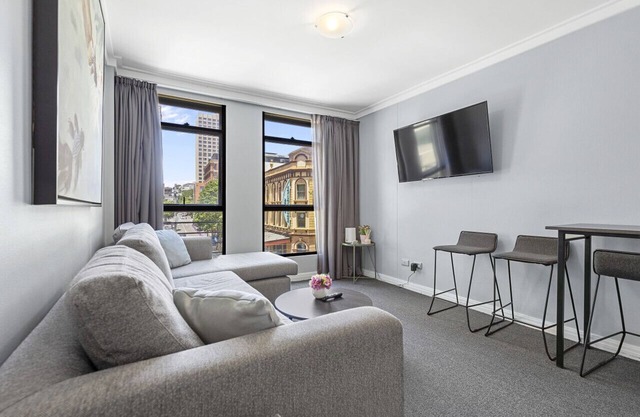 Amazing unit near China Town