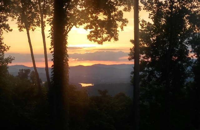 Amazing View of Lake Chatuge!