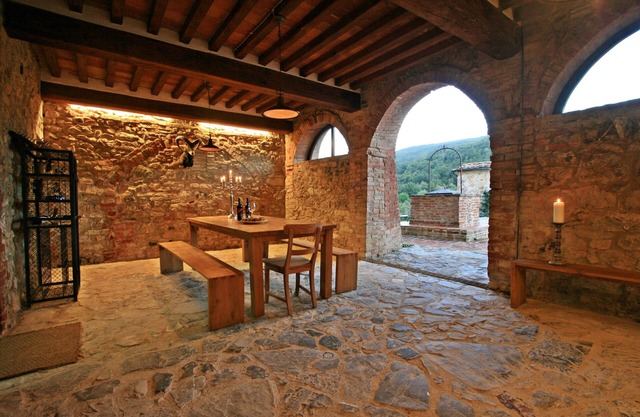 Amazing Villa in Tuscany up to 25 People / 12 Bedrooms - 12 Bathrooms