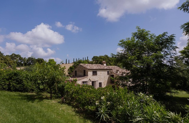 Amazing villa with swimming pool into the nature with view over the Adriatic sea
