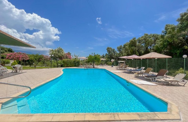 Amazona Apartments and Studios