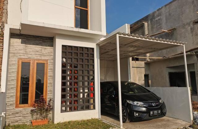 Ambarukmo Green Hill/MA 8