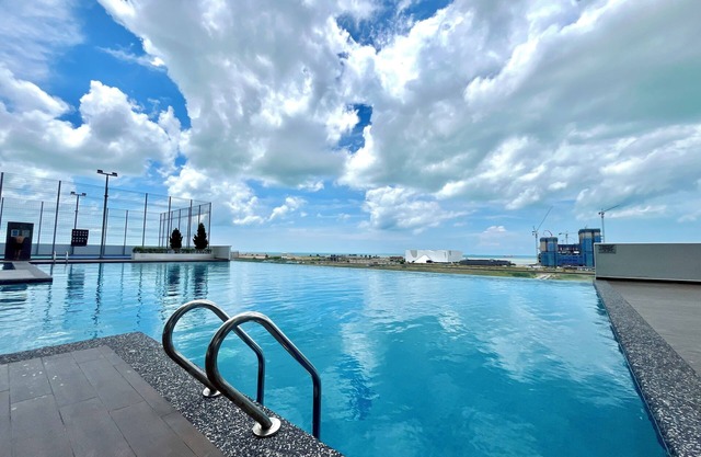 Amber Cove Melaka by Manhattan Group