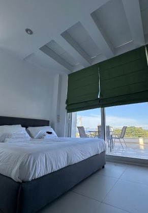 Ambrosia by Dia sea view apartment