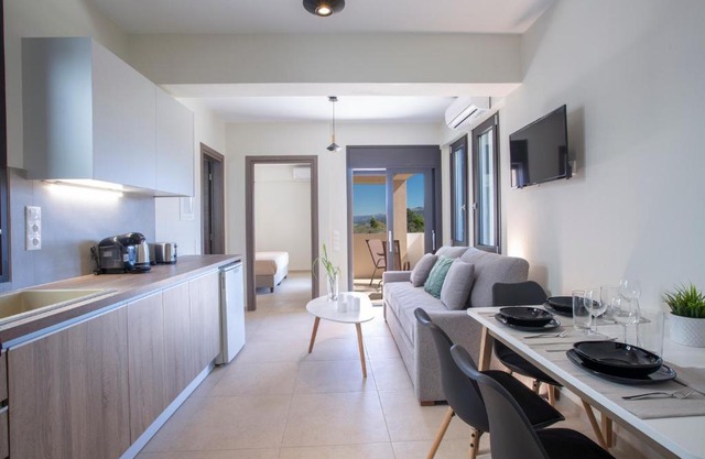 Amelie's Luxe Apartments