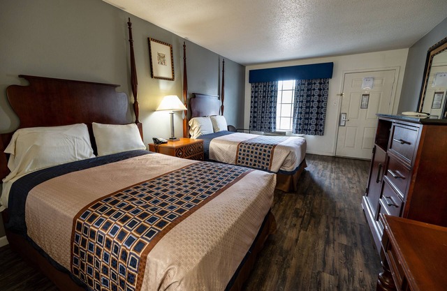 American Inn & Suites Russellville