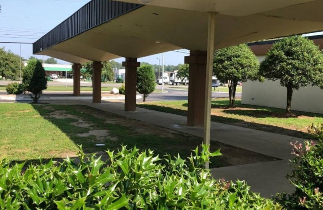 Americas Best Value Inn Wilson - UNIT 6 (ONE BED) GROUND FLOOR