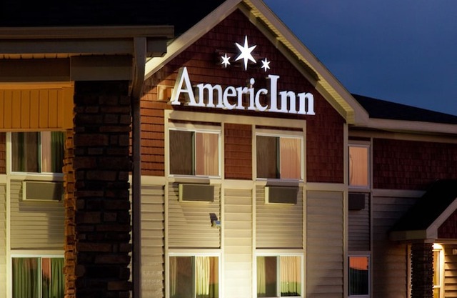 AmericInn by Wyndham Anamosa